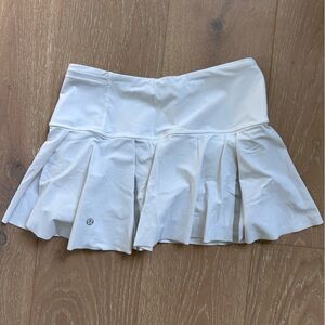 Lost In Pace Skirt - Lululemon Athletica White Pleated Skort